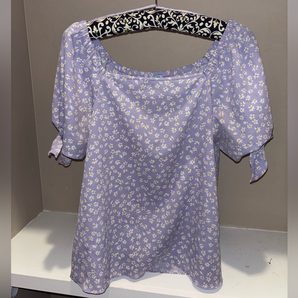 CeCe Blouse Lavender with Daisy Ditsy Floral and Sleeve Ties